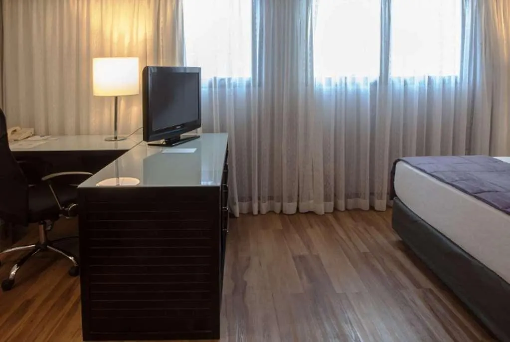 Wyndham São Paulo Berrini Hotel