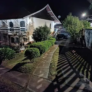 Quarto em Acomodações Particulares Nathalie Quartos Pernoites Simples Campos do Jordão